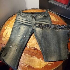 Y2K Ripped Jean w Fringe Bell Bottom Leg